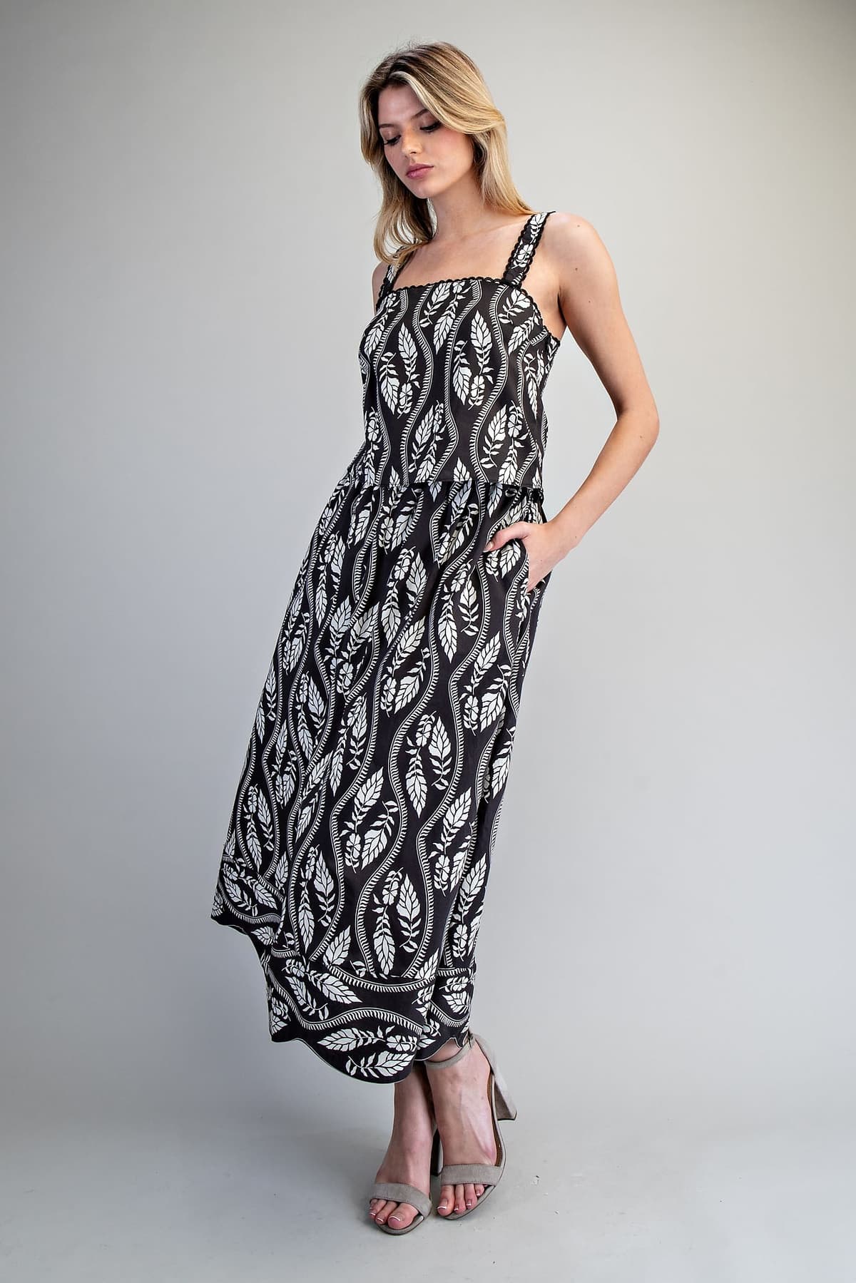 TH15407 - BLACK