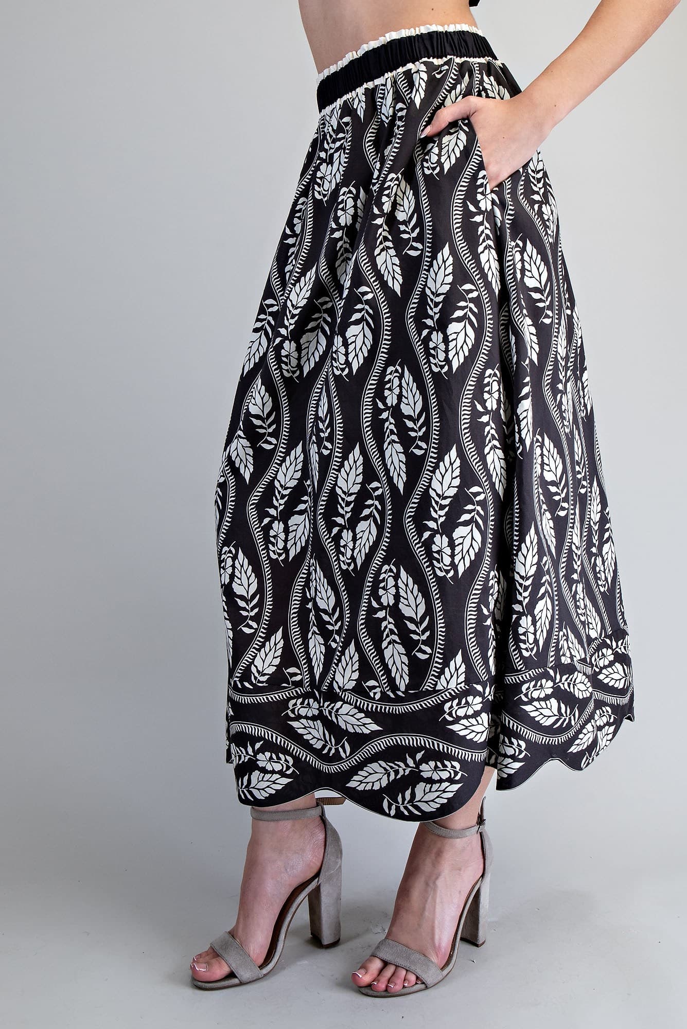 SHS15368 - BLACK