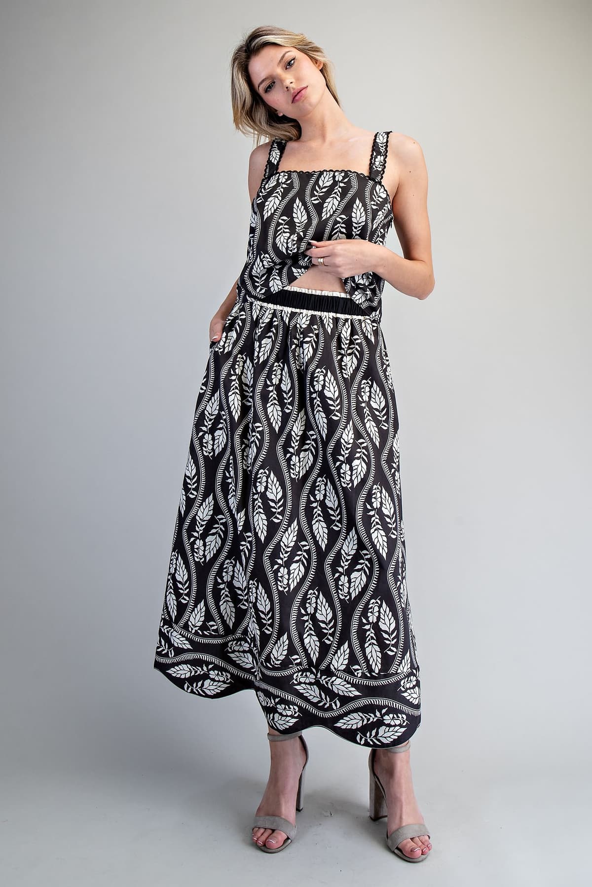 SHS15368 - BLACK