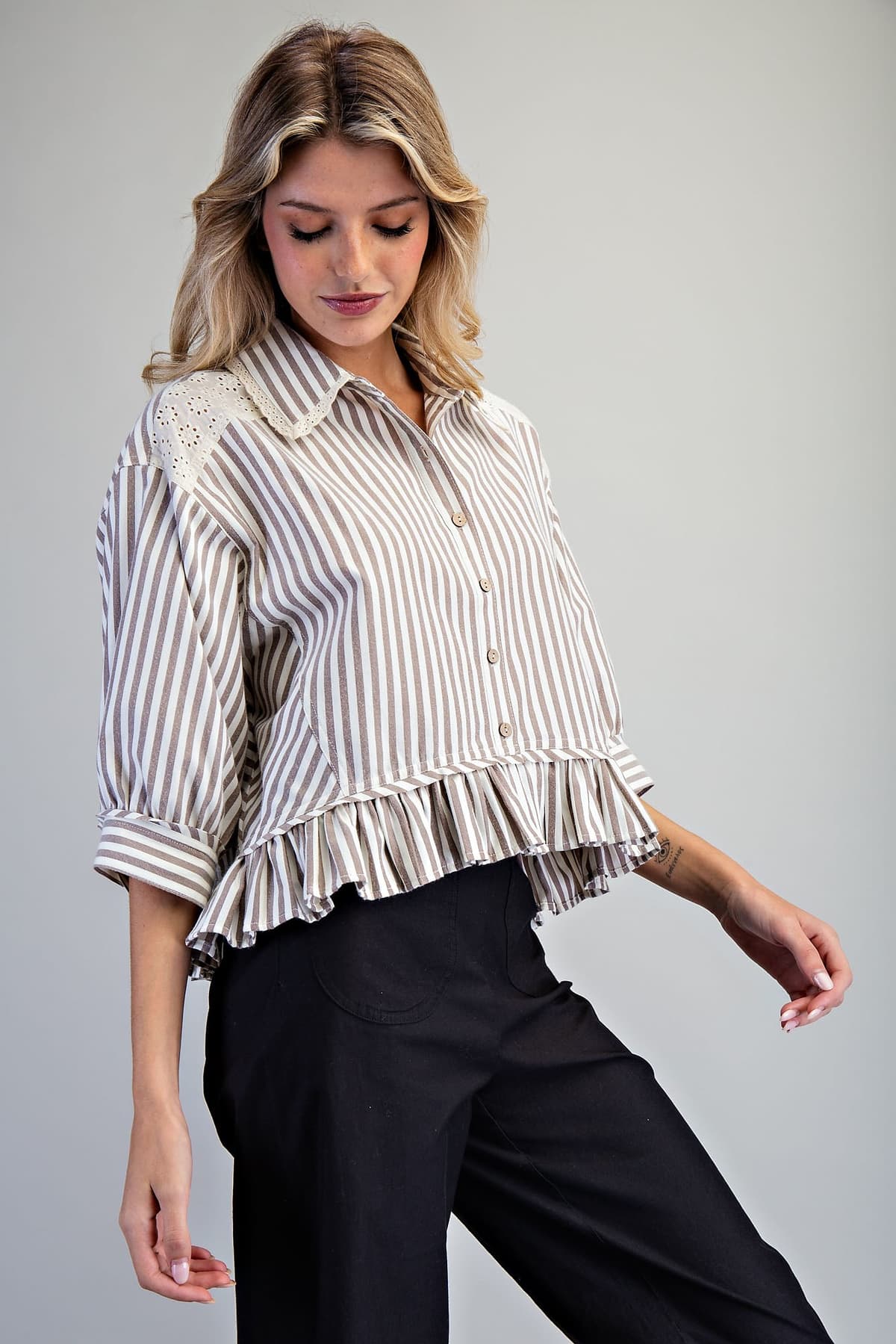 TH15247 - ALMOND