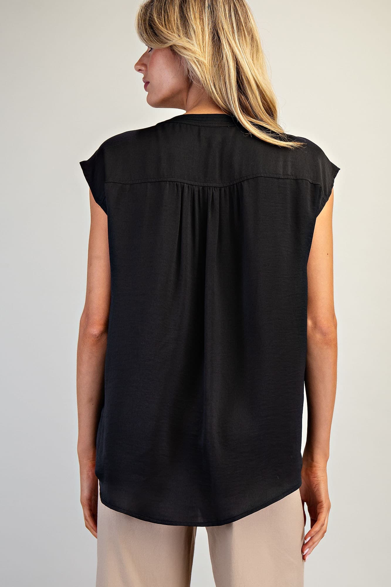 TK14702 - BLACK