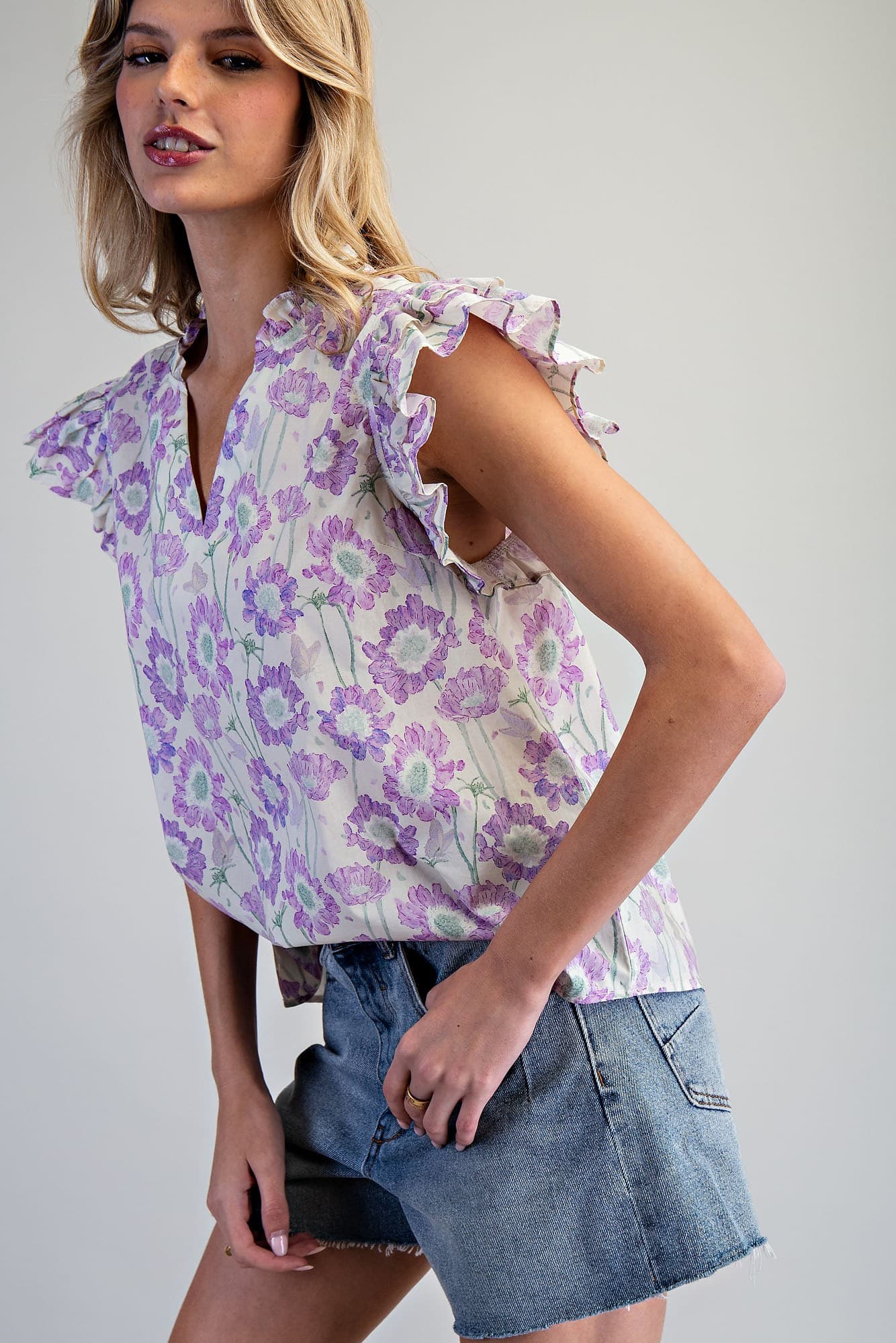 TK14703 - LAVENDER FIELDS
