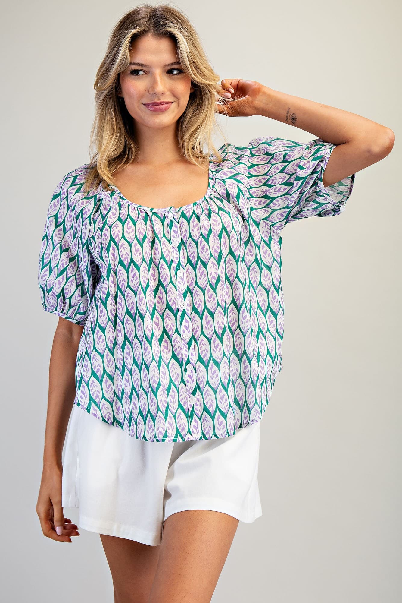TK14701 - LILAC LEAF