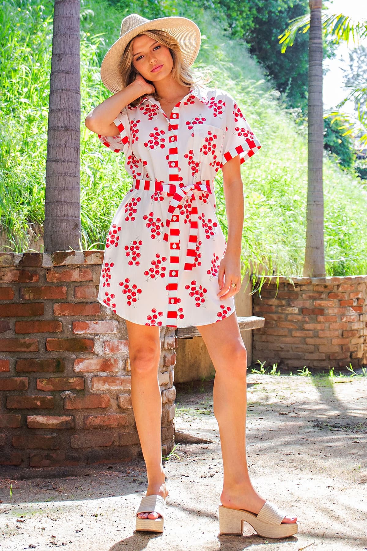DH15327 - CHERRY RED