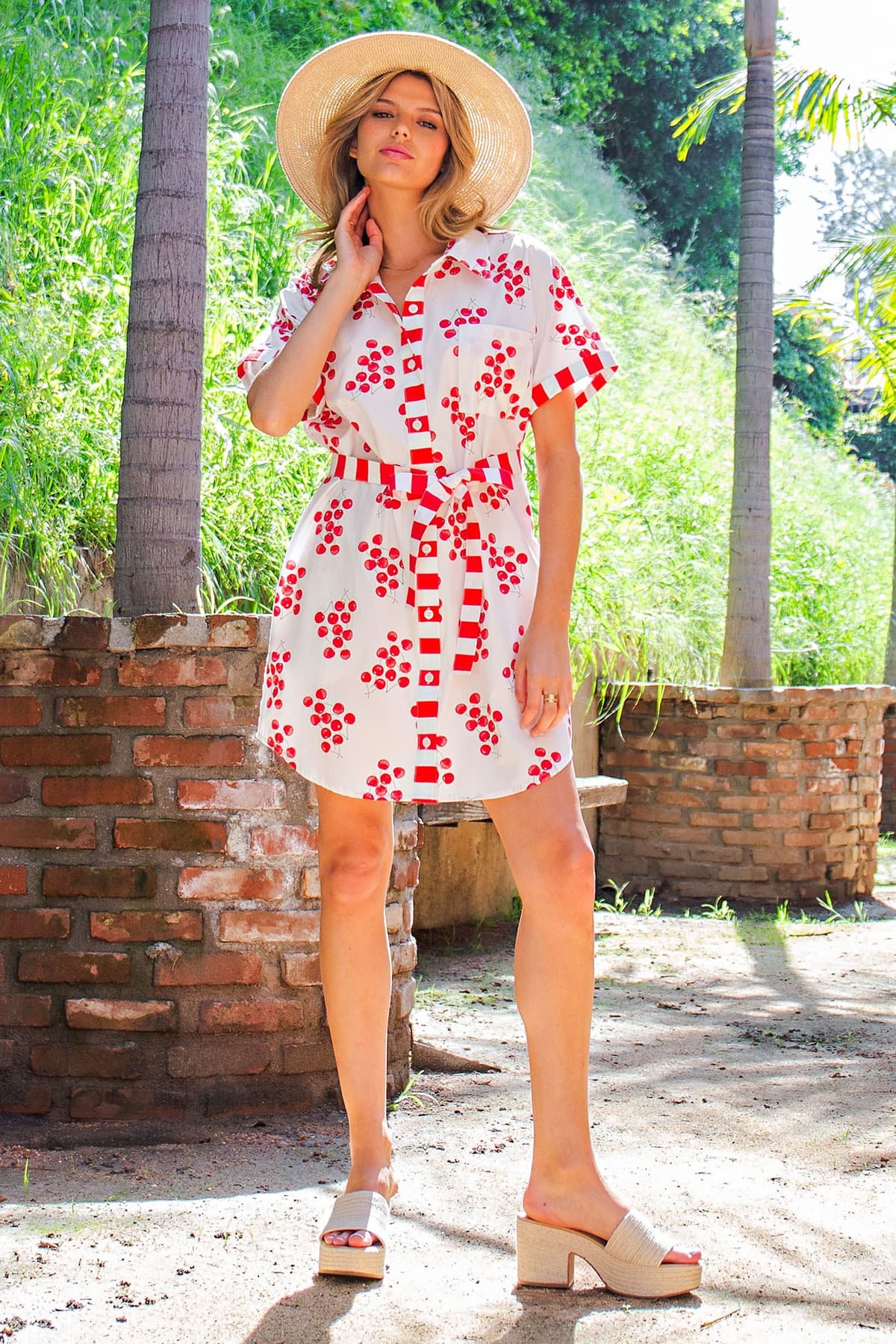 DH15327 - CHERRY RED