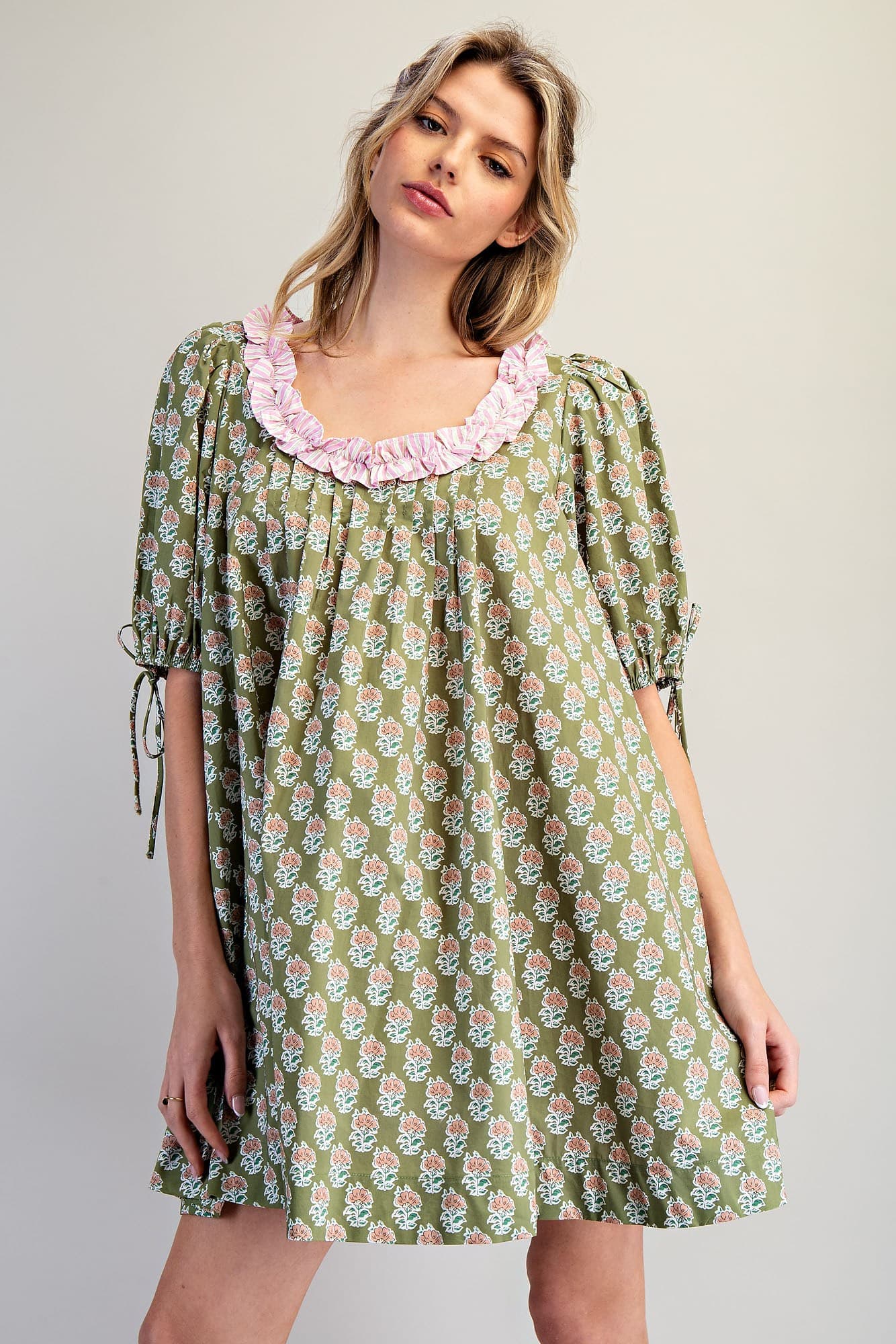 DK14688 - LOVELY OLIVE