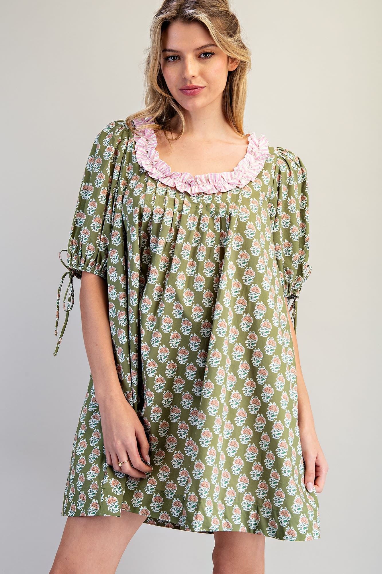 DK14688 - LOVELY OLIVE
