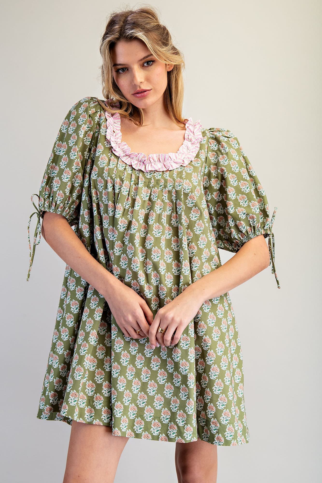 DK14688 - LOVELY OLIVE