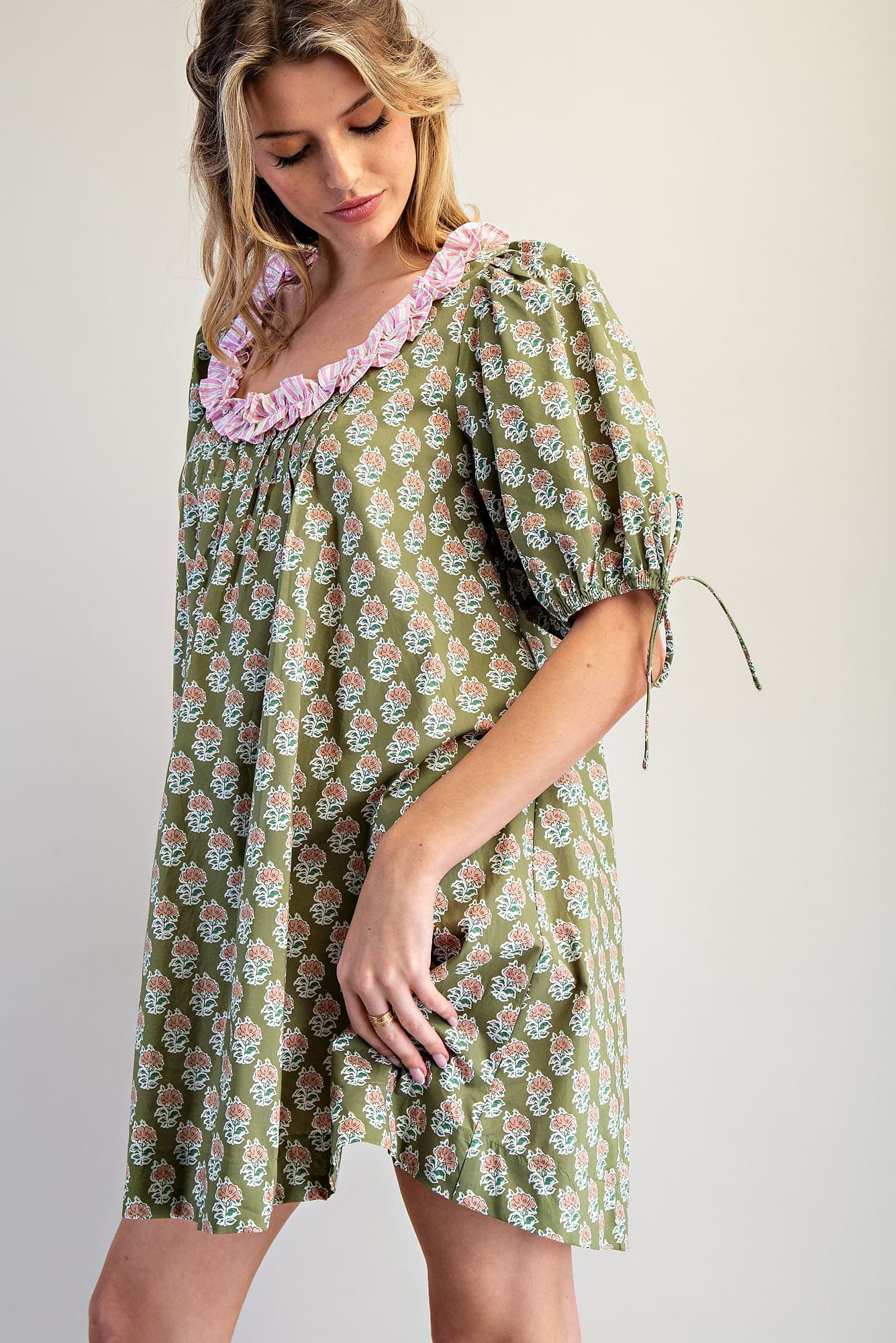 DK14688 - LOVELY OLIVE