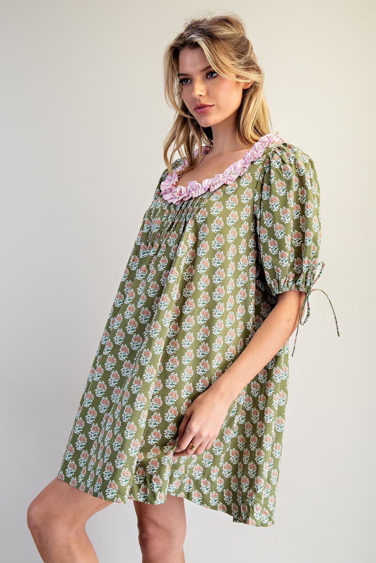 DK14688 - LOVELY OLIVE