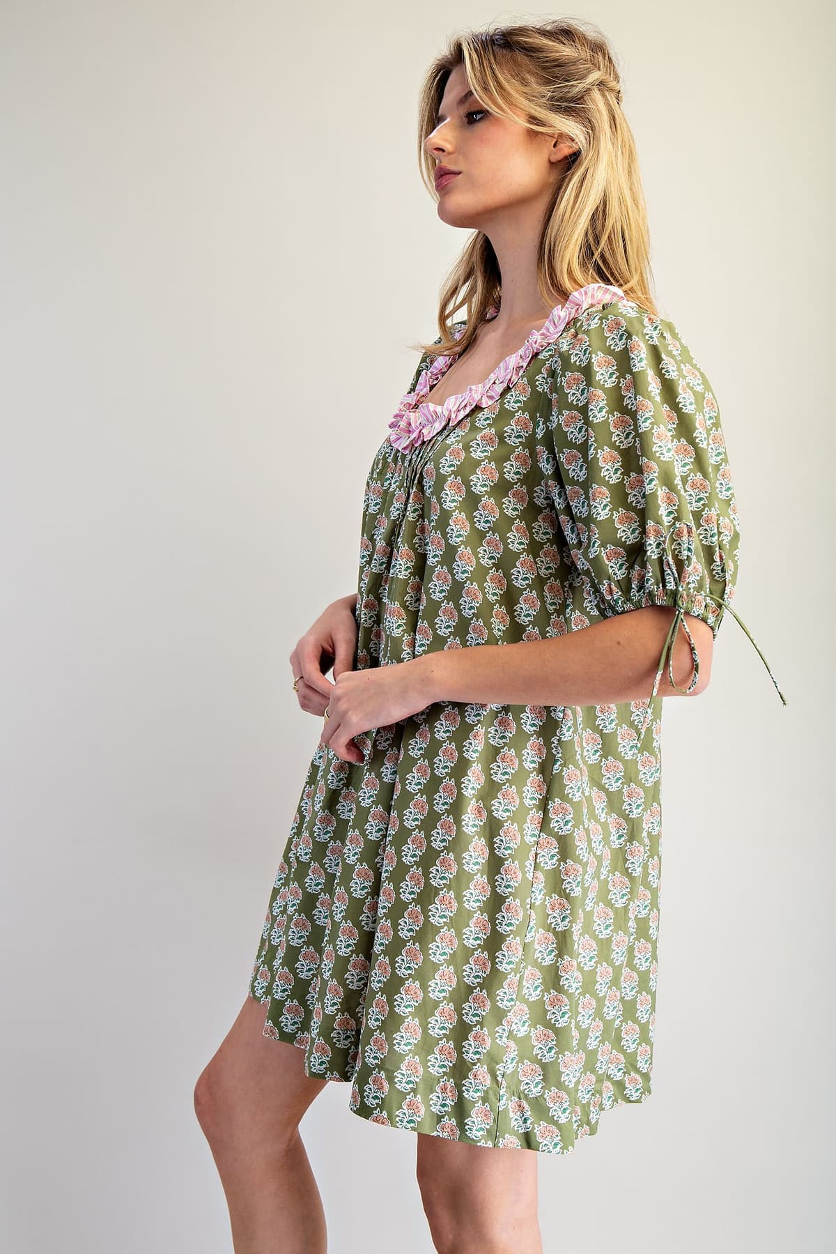 DK14688 - LOVELY OLIVE
