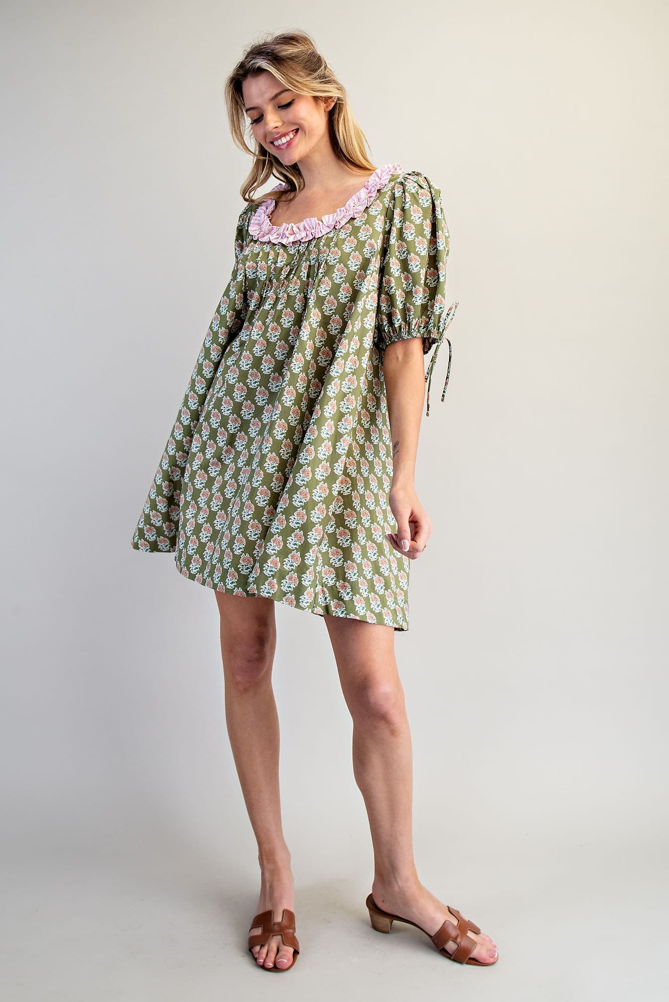 DK14688 - LOVELY OLIVE