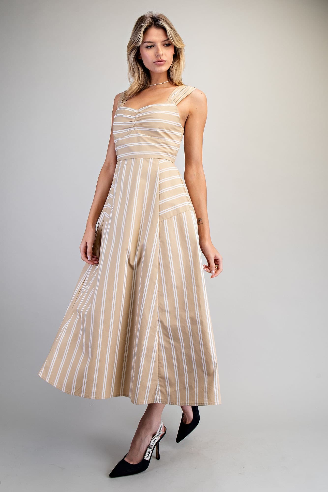 DK14684 - TAUPE