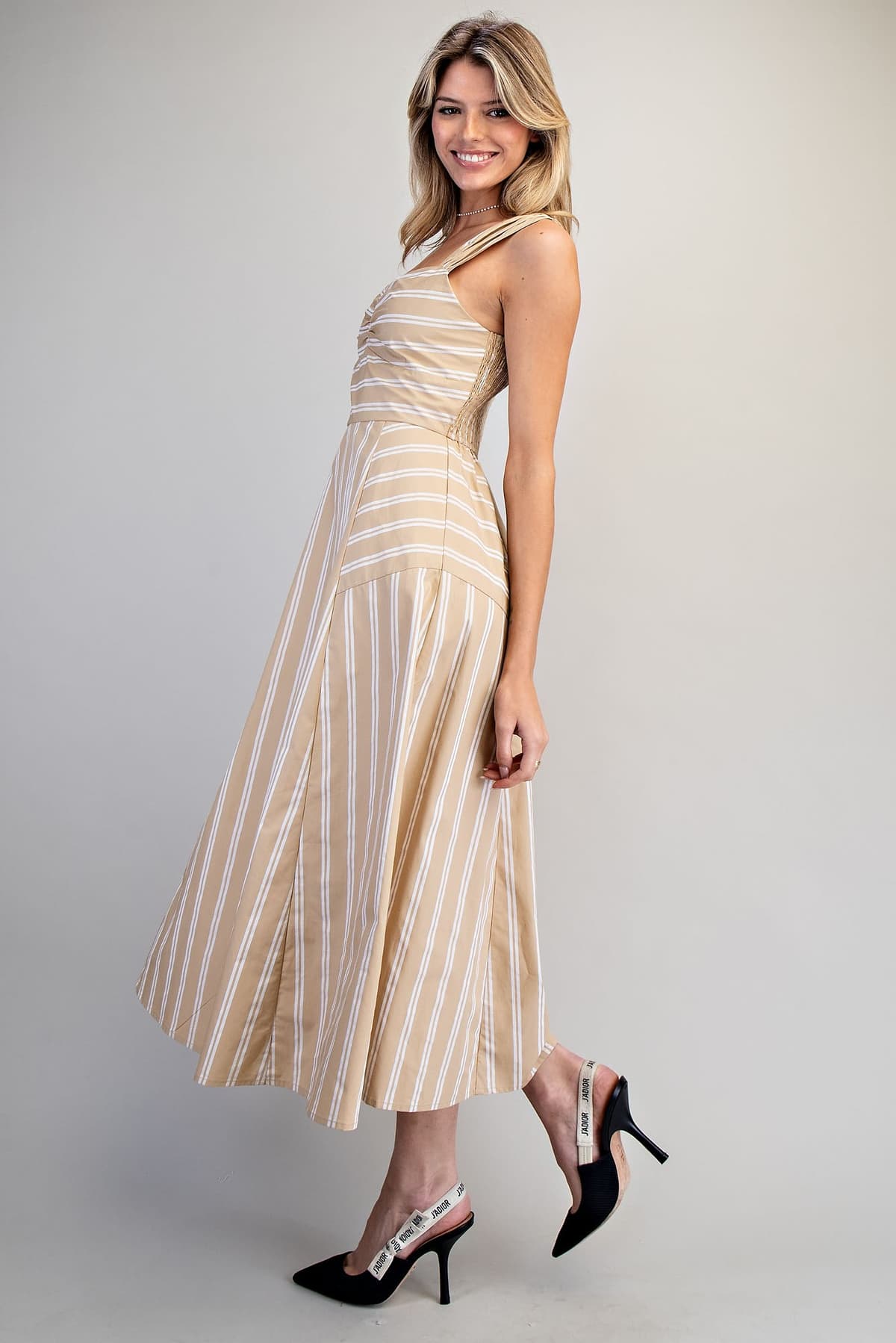 DK14684 - TAUPE