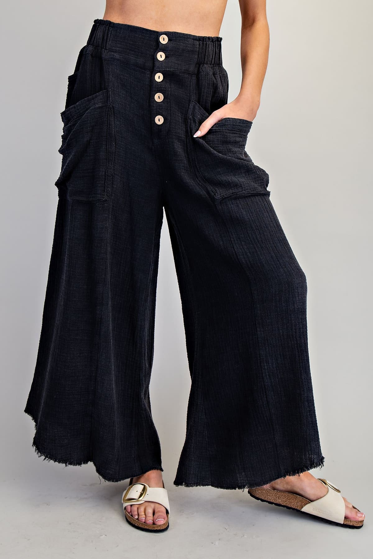PK14714 - ASH BLACK