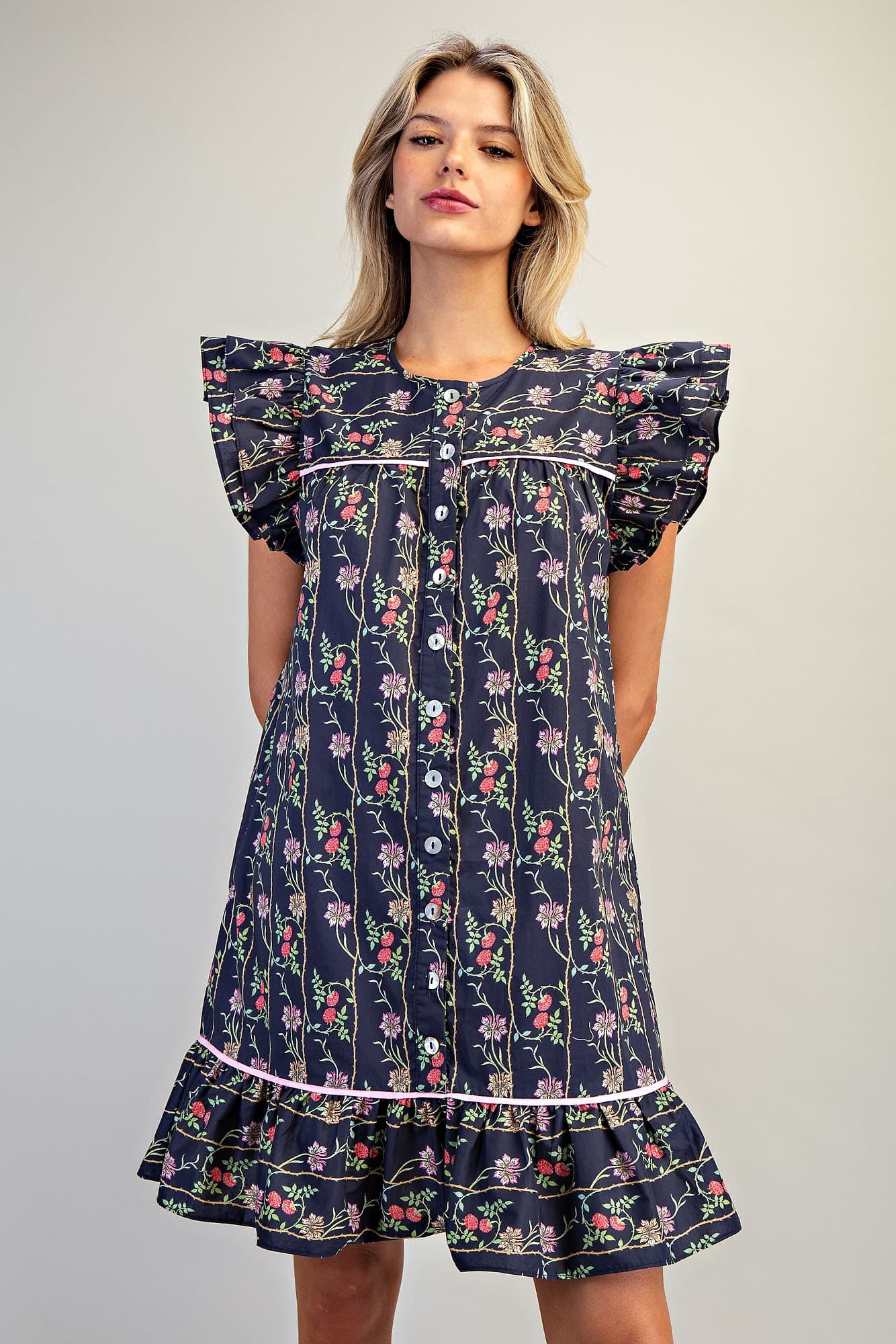 DH15370 - NAVY