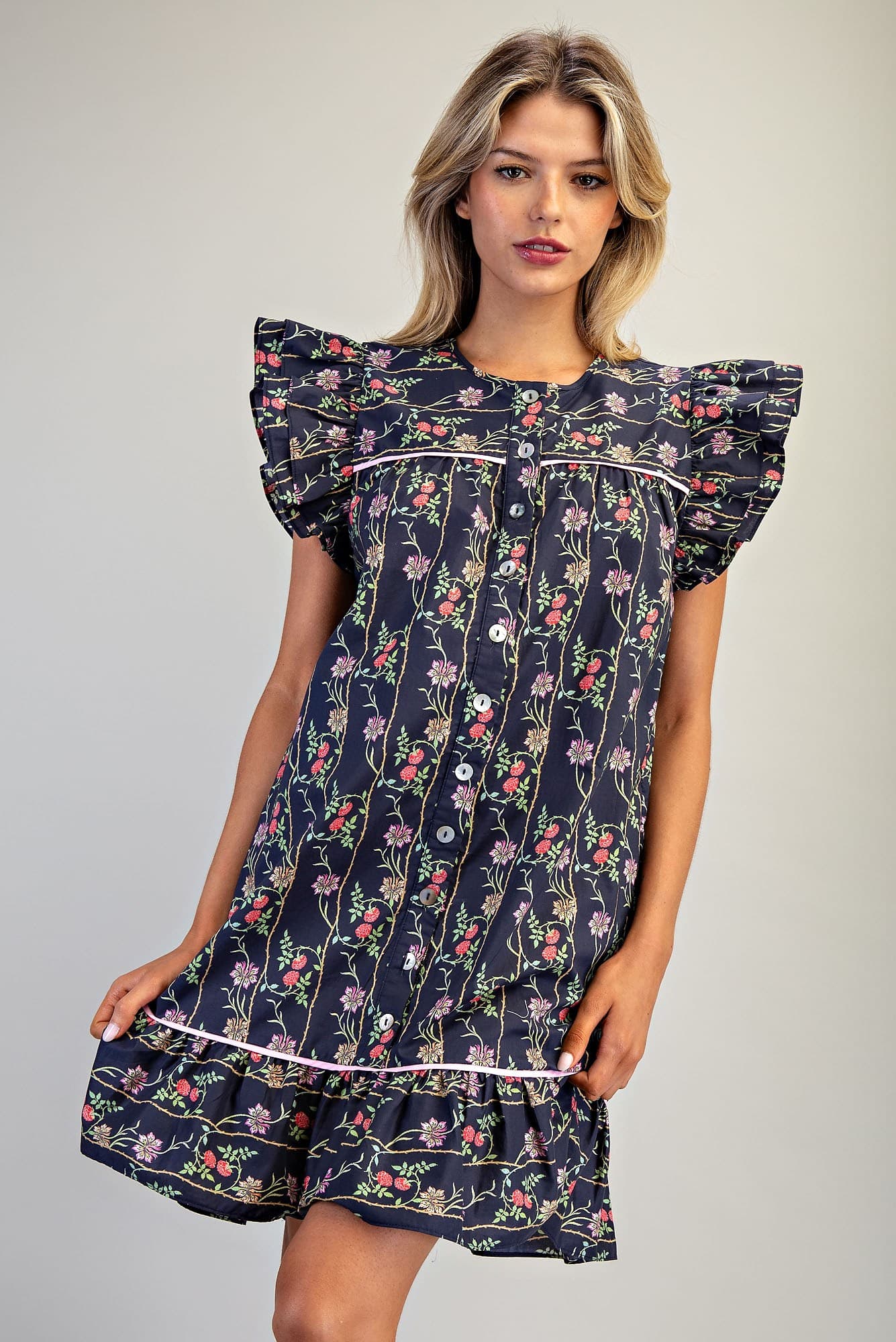 DH15370 - NAVY