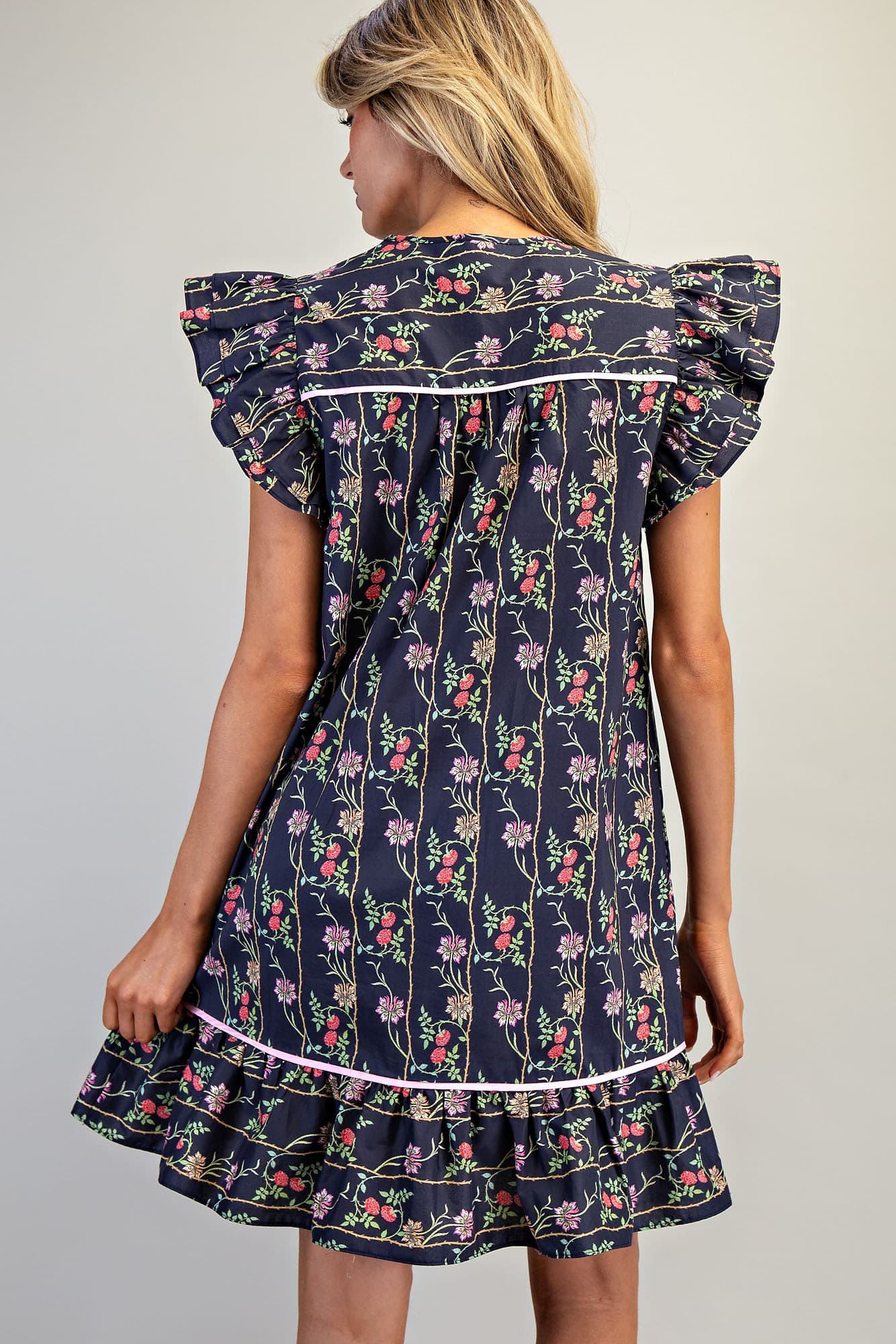 DH15370 - NAVY
