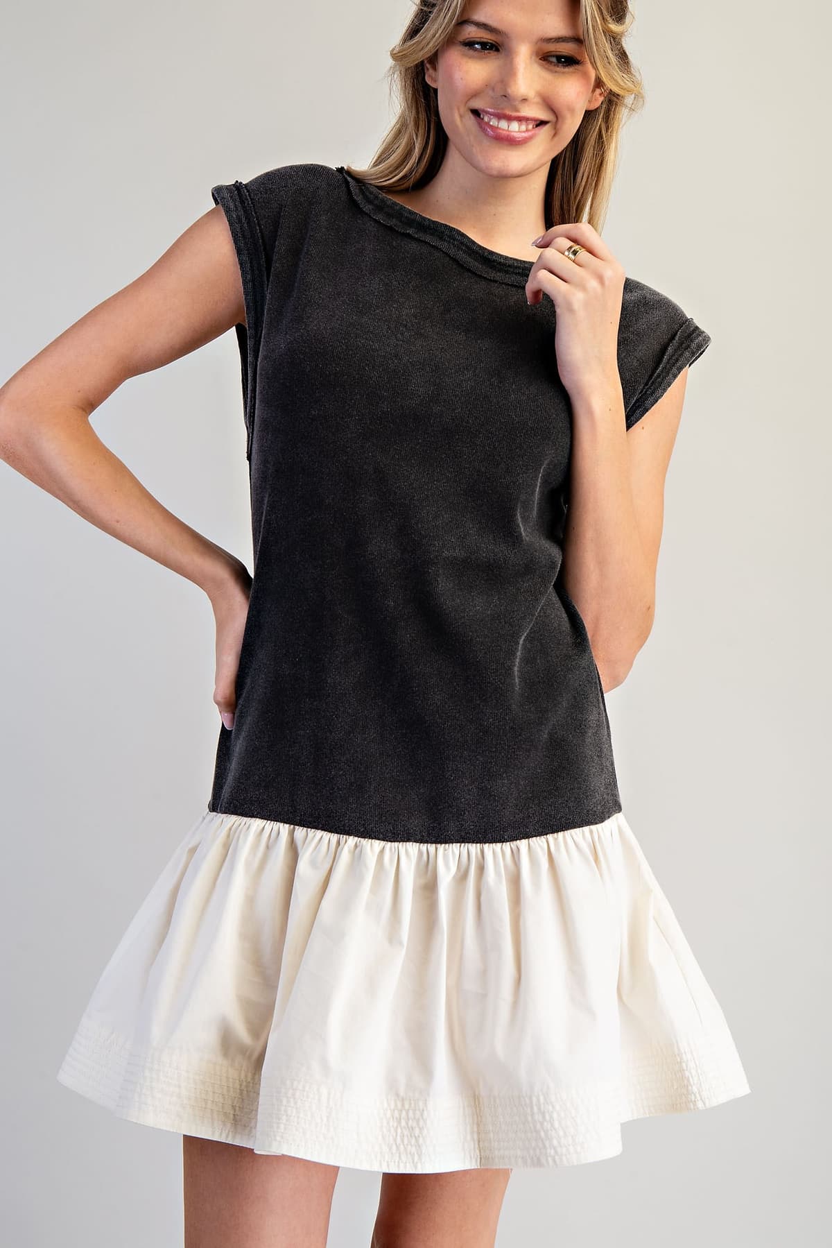 DK14686 - BLACK