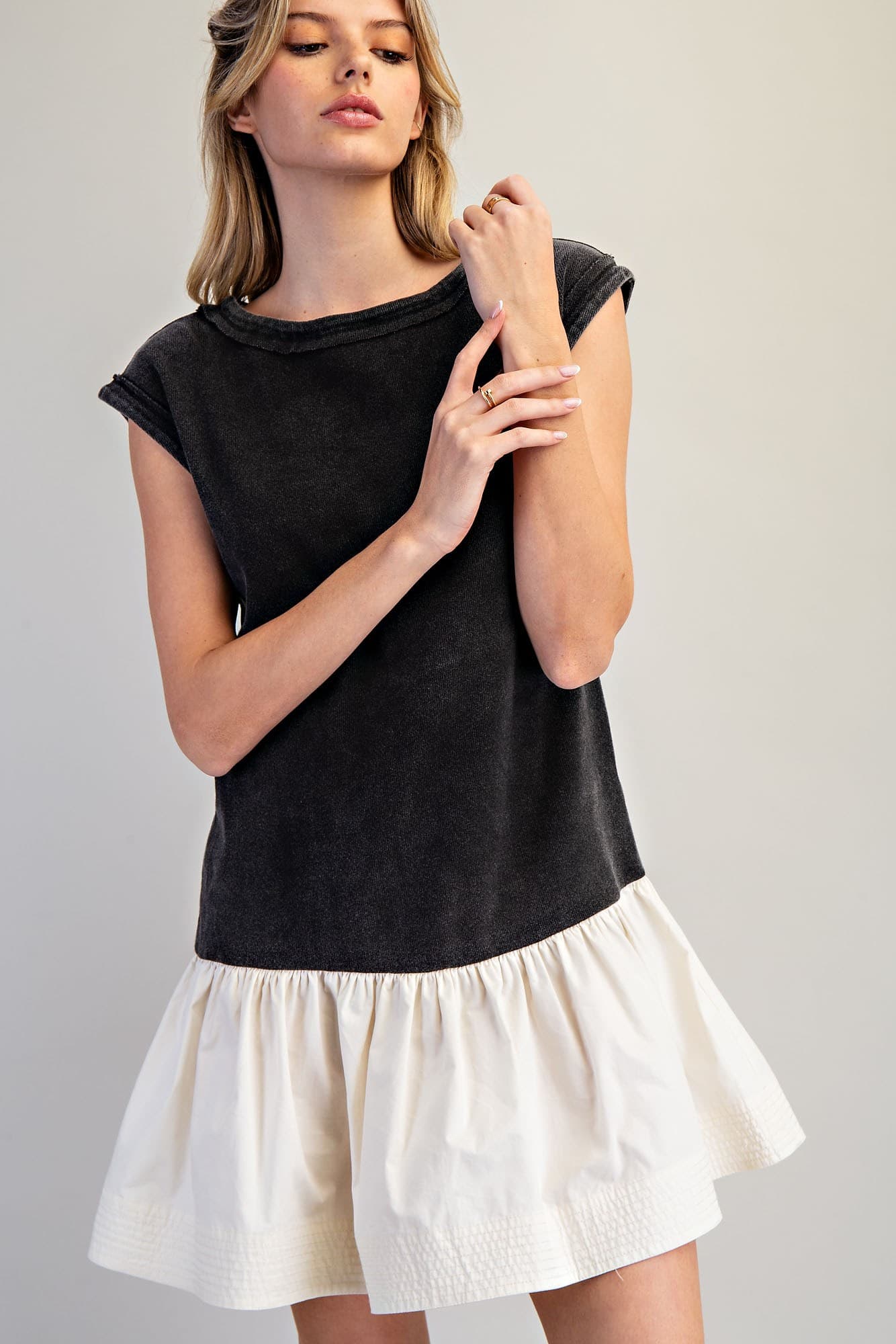 DK14686 - BLACK