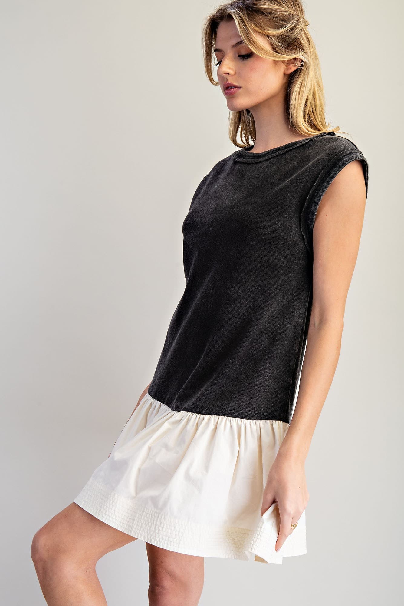 DK14686 - BLACK