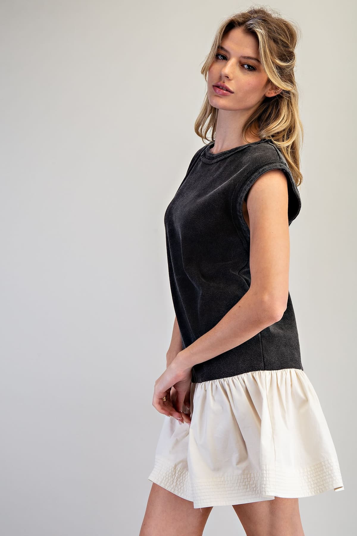 DK14686 - BLACK