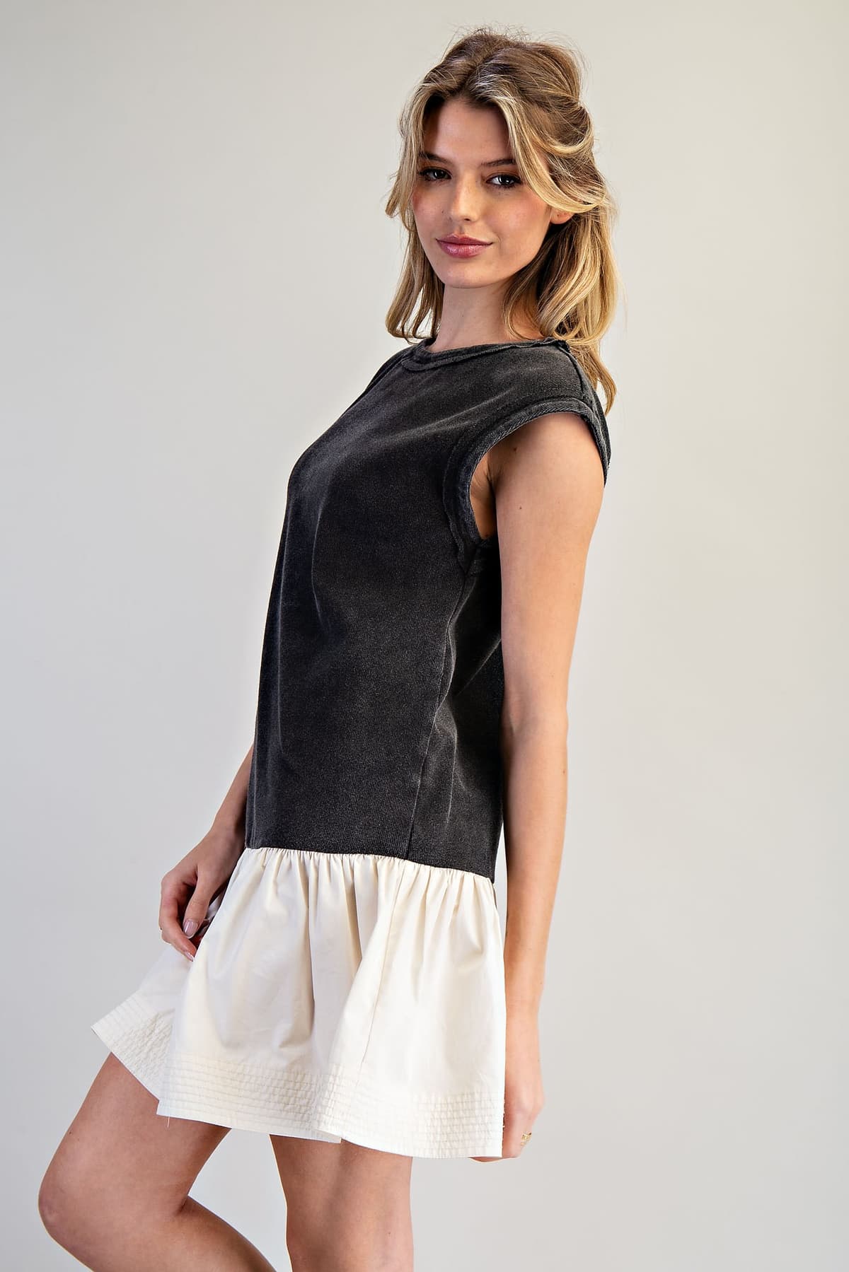 DK14686 - BLACK