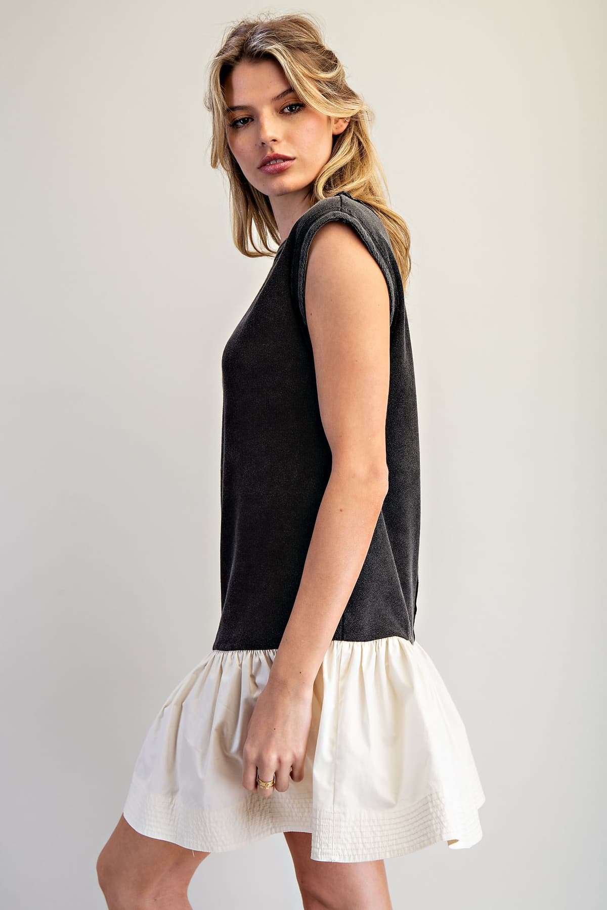 DK14686 - BLACK