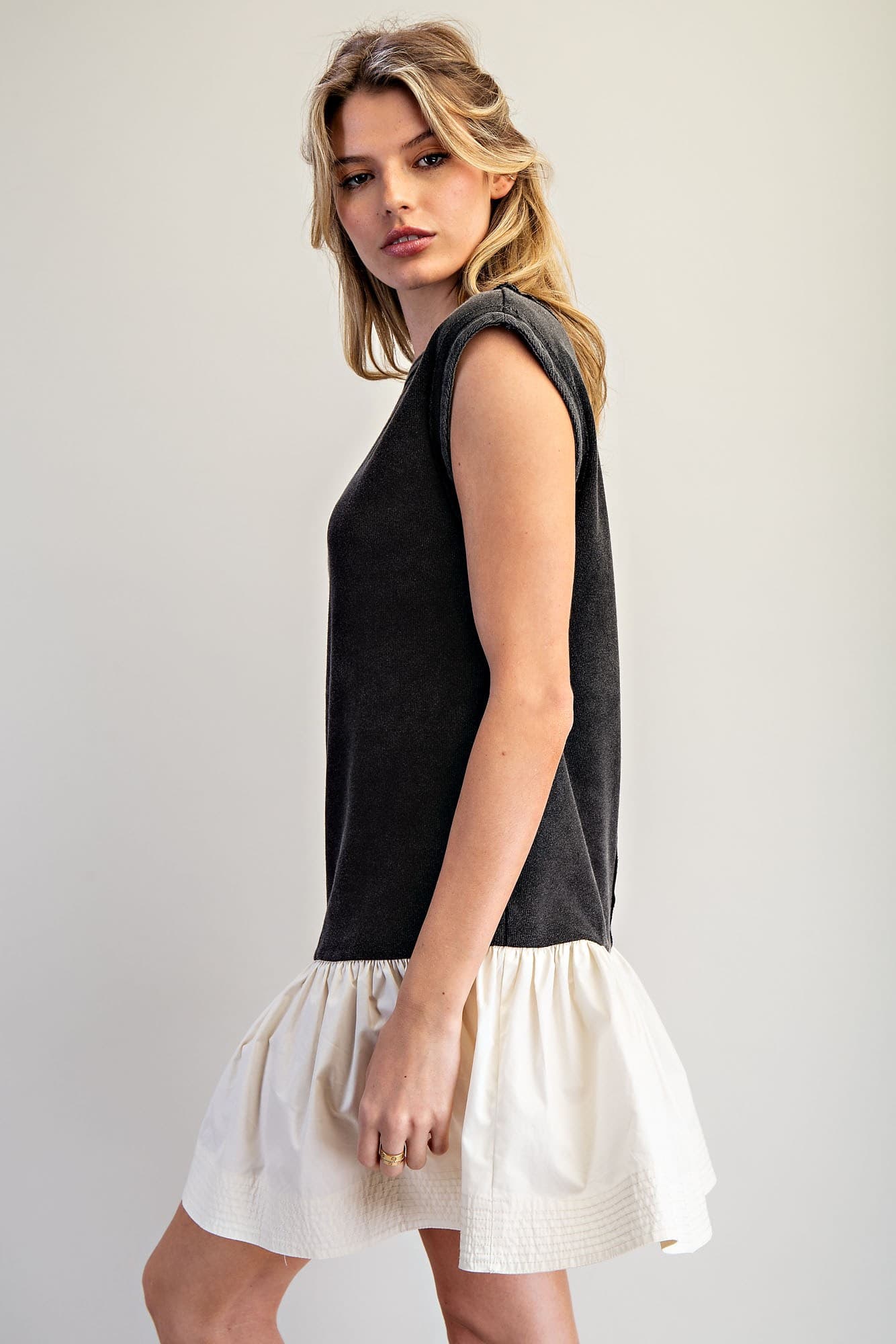 DK14686 - BLACK