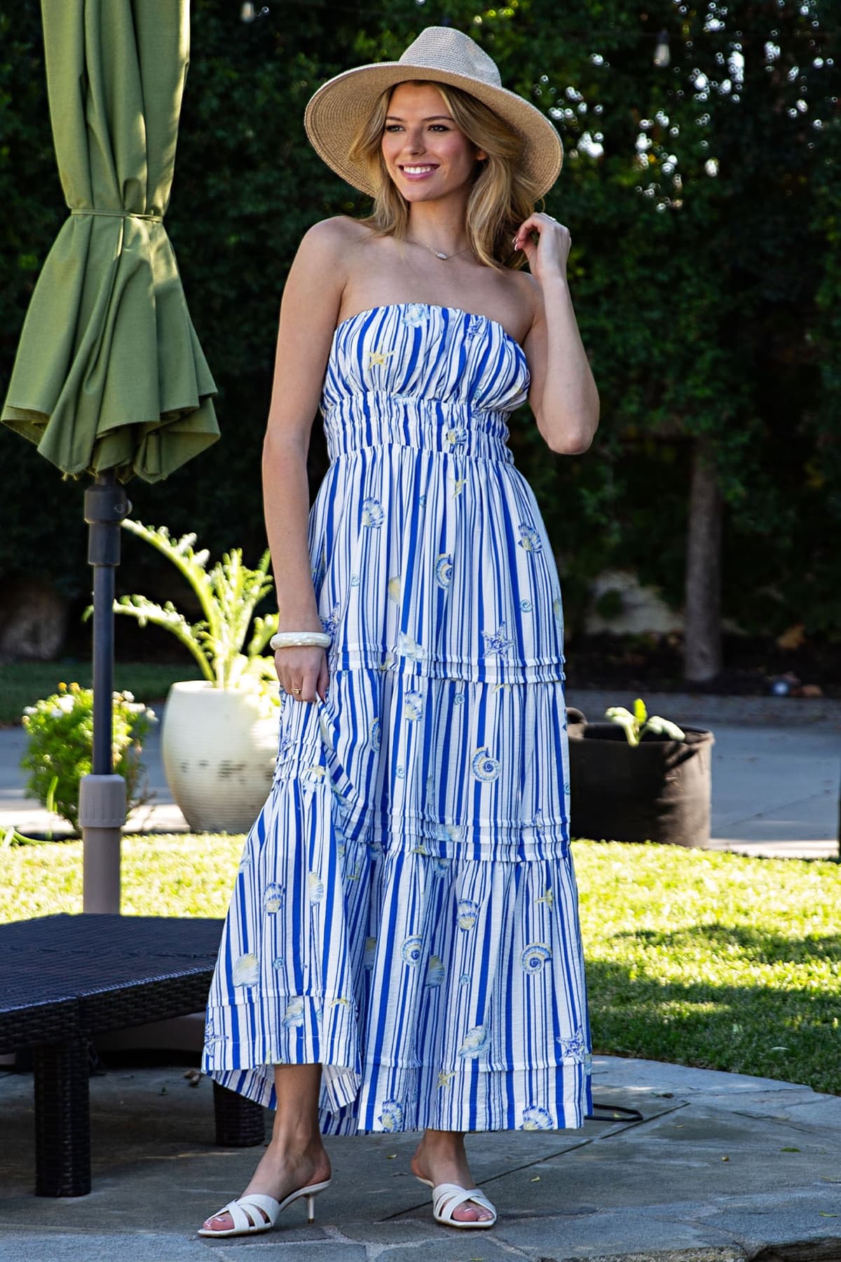 DH15422 - COASTAL BLUE