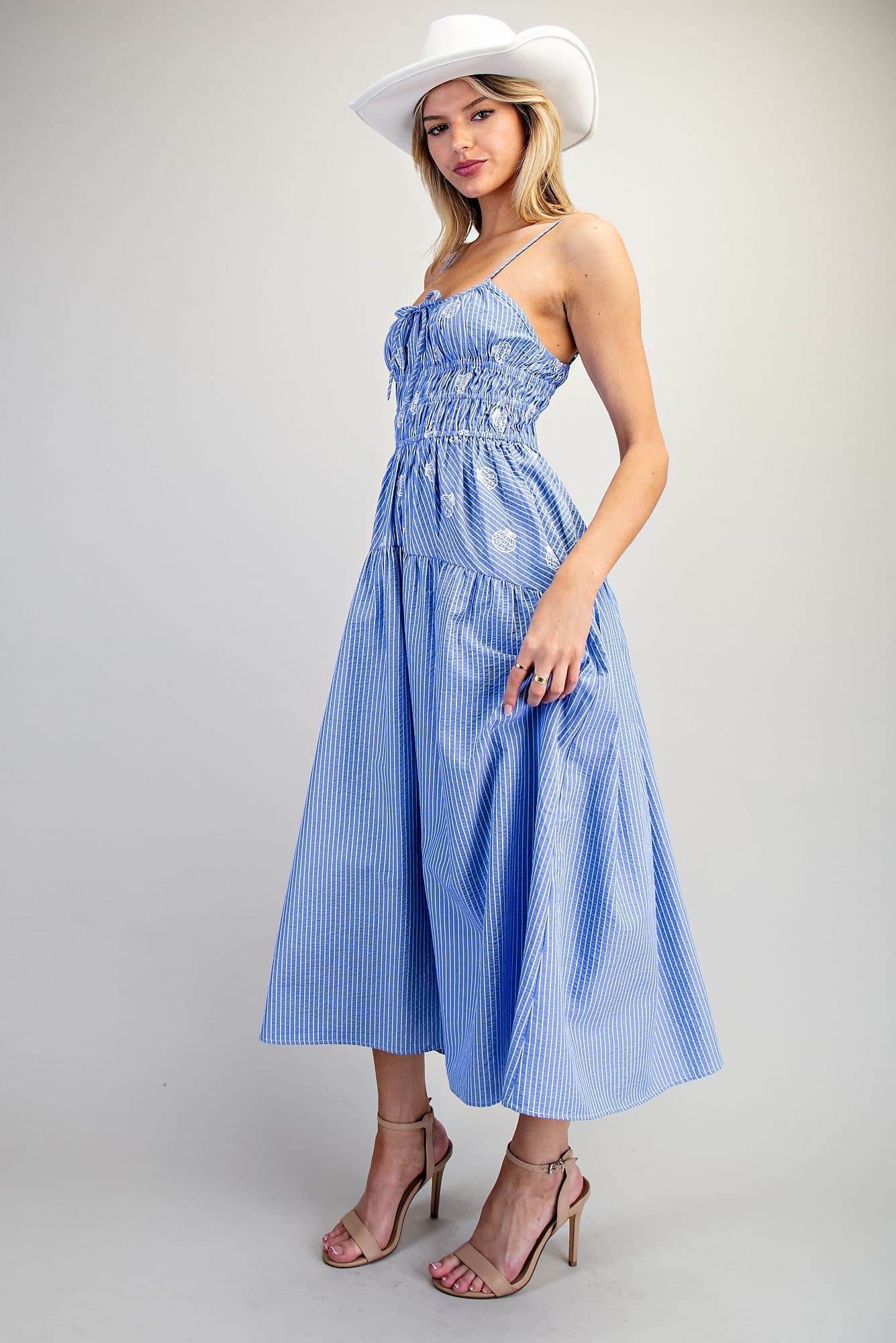 DH15352 - BLUE SHELL