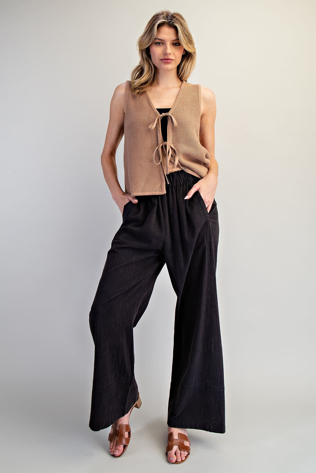 PK14749 - ASH BLACK