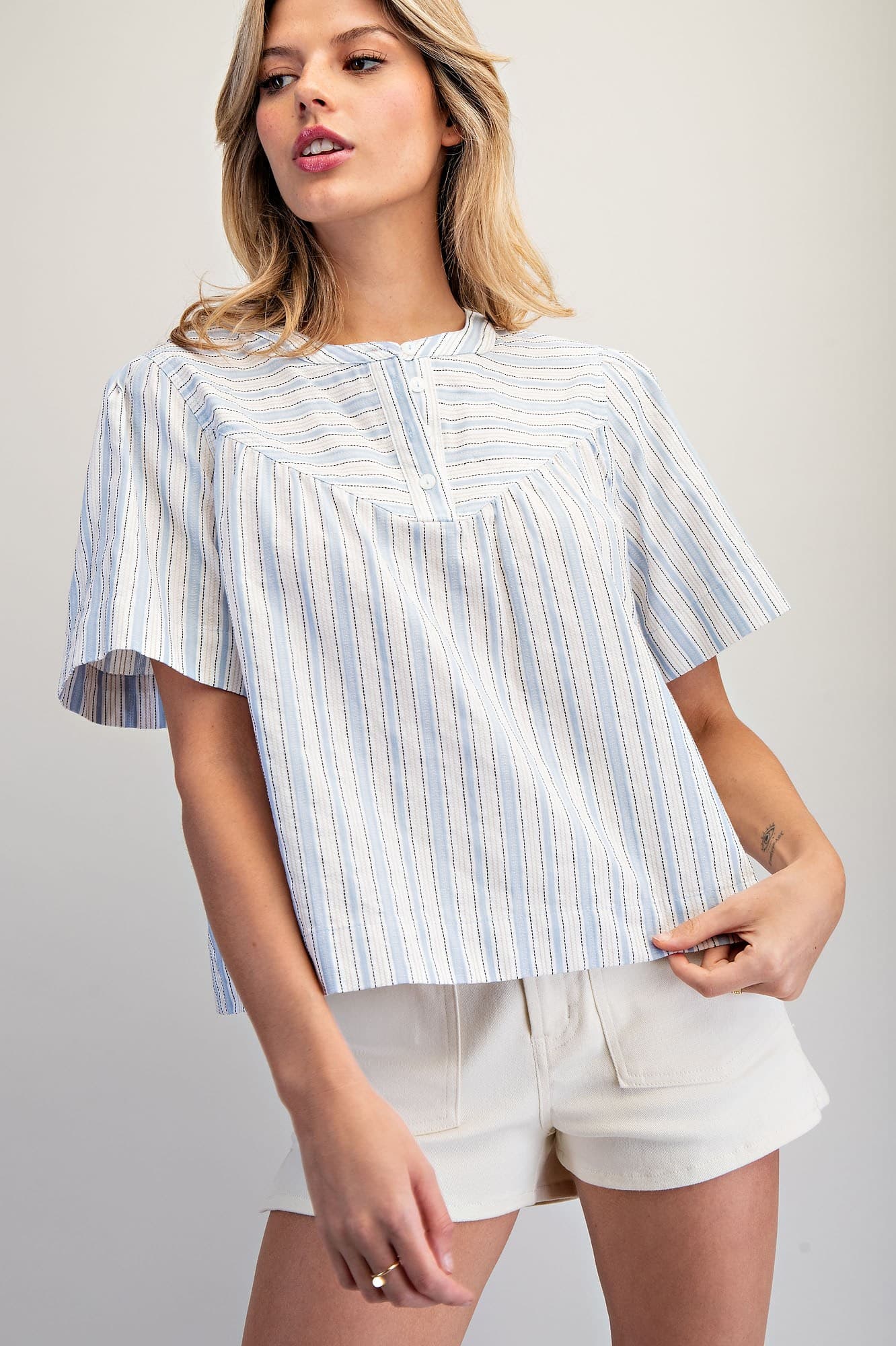 TH15409 - MILKY BLUE