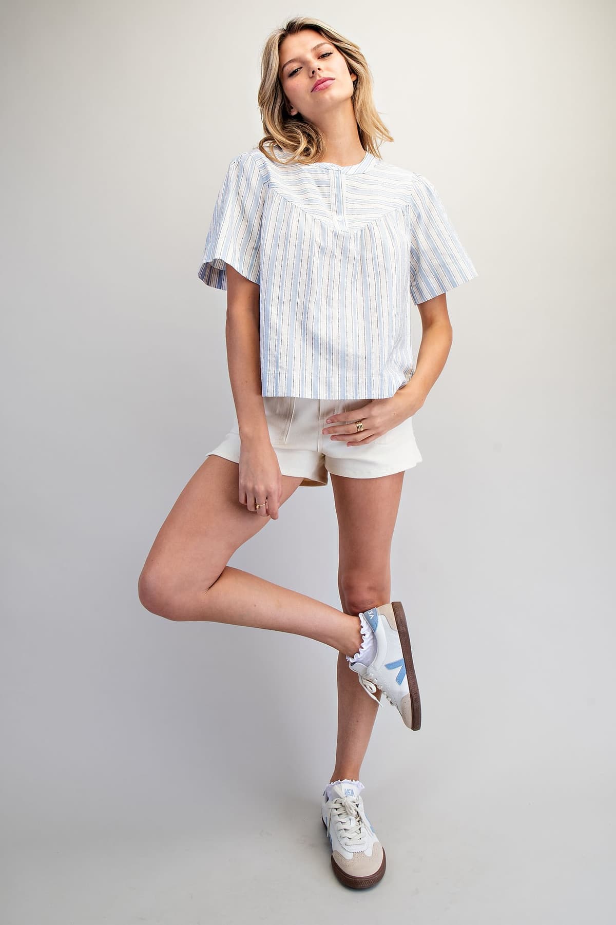TH15409 - MILKY BLUE