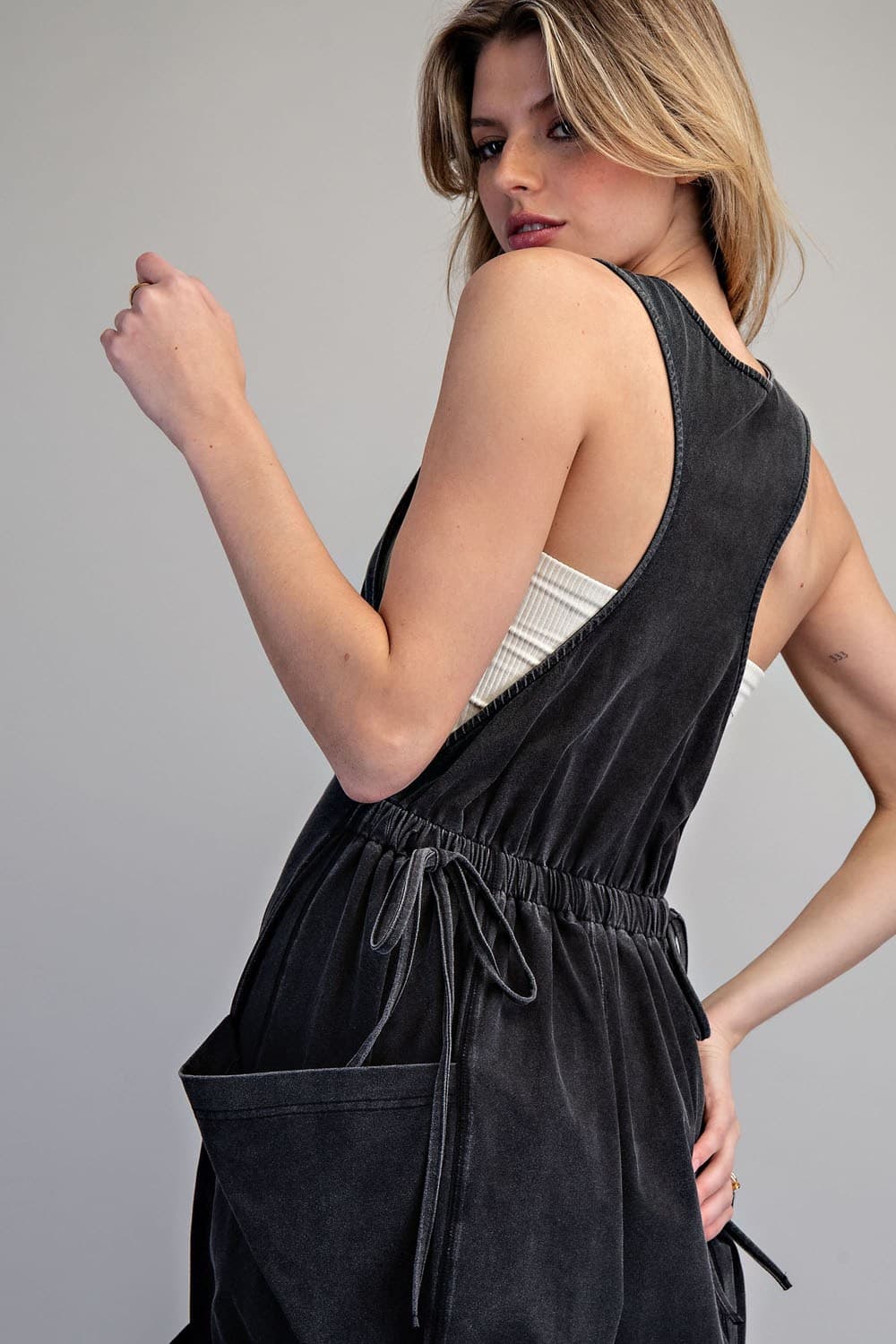 BK14764 - ASH BLACK