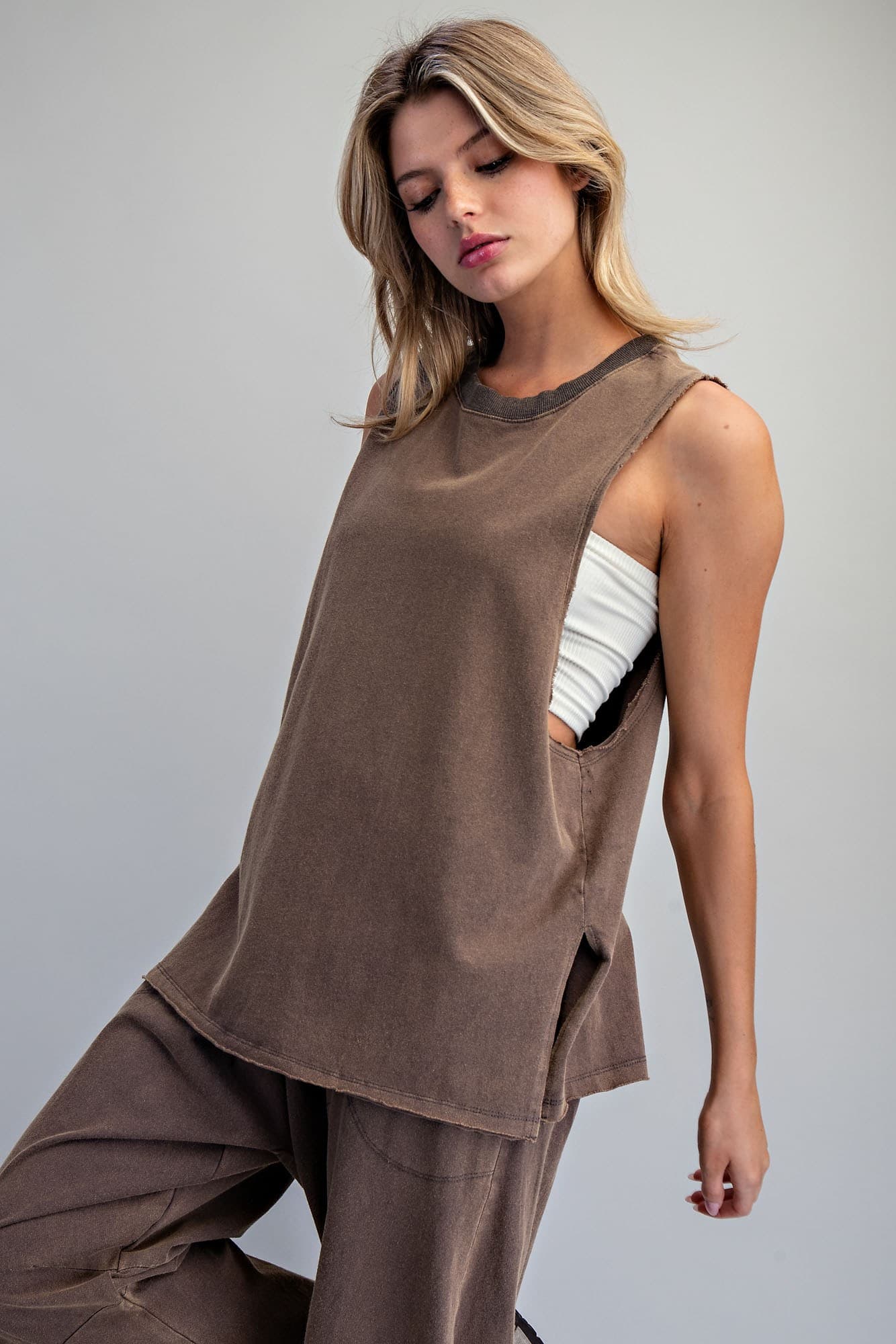 TK14770 - ASH BROWN