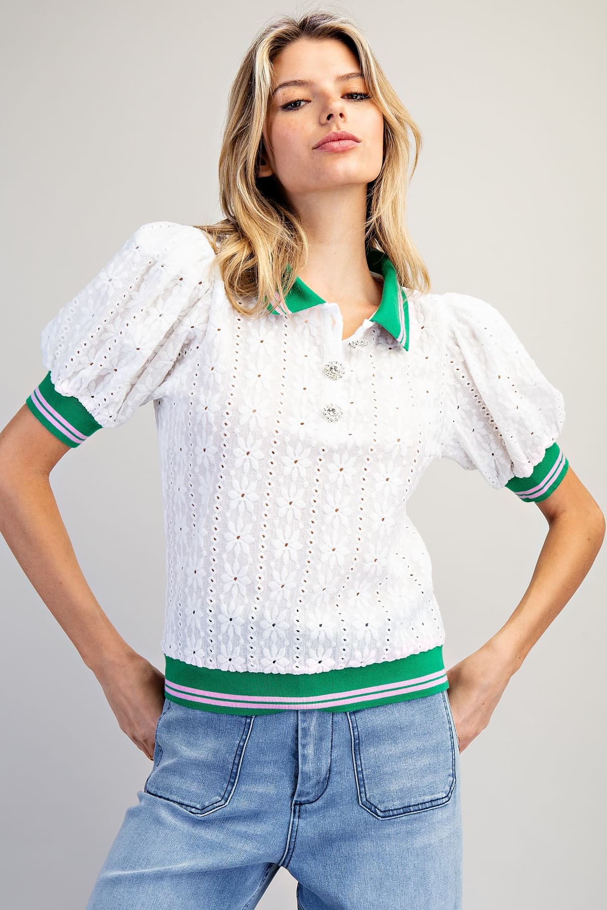 TH15402 - WHITE