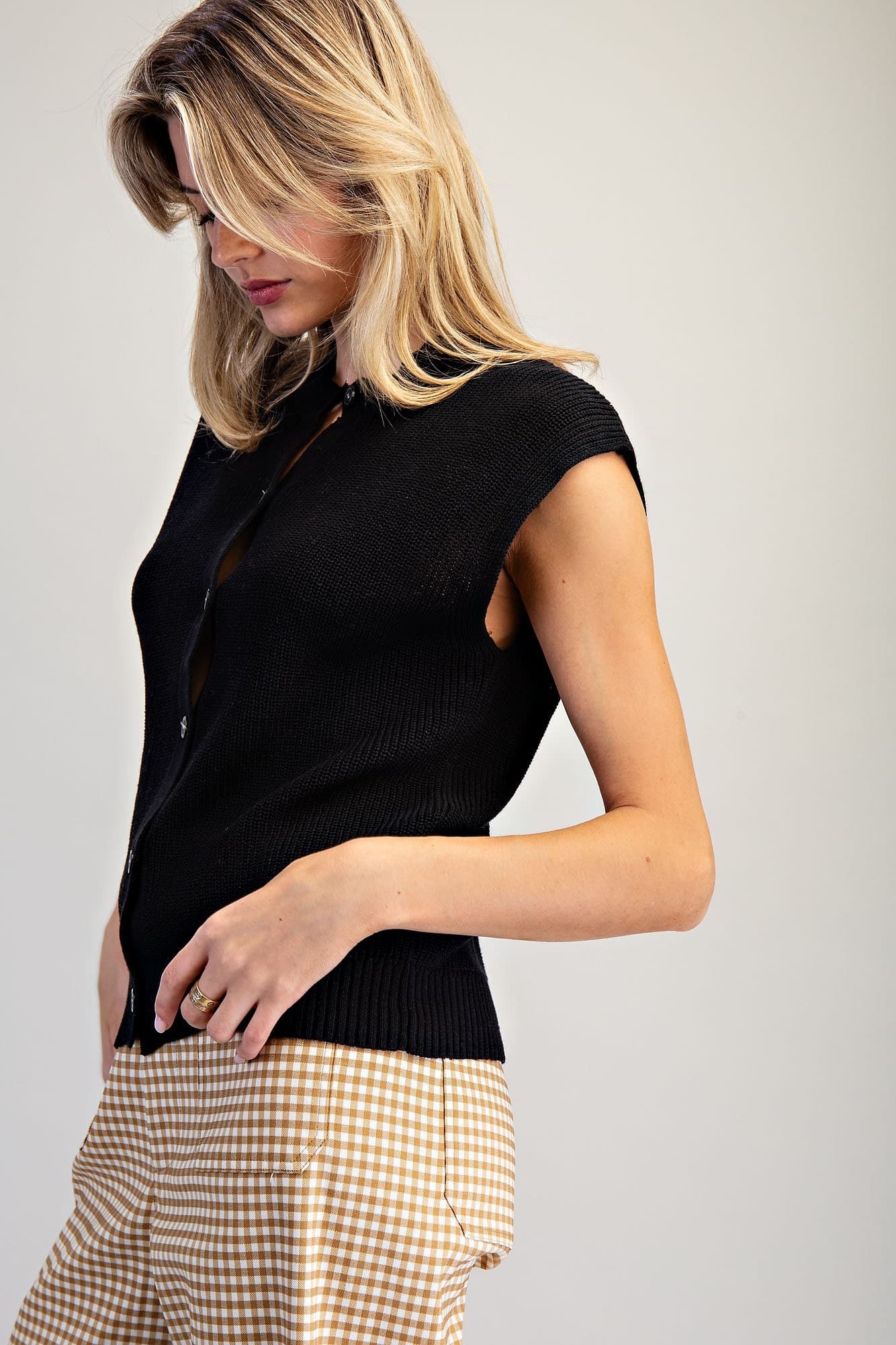 SJK14527 - BLACK