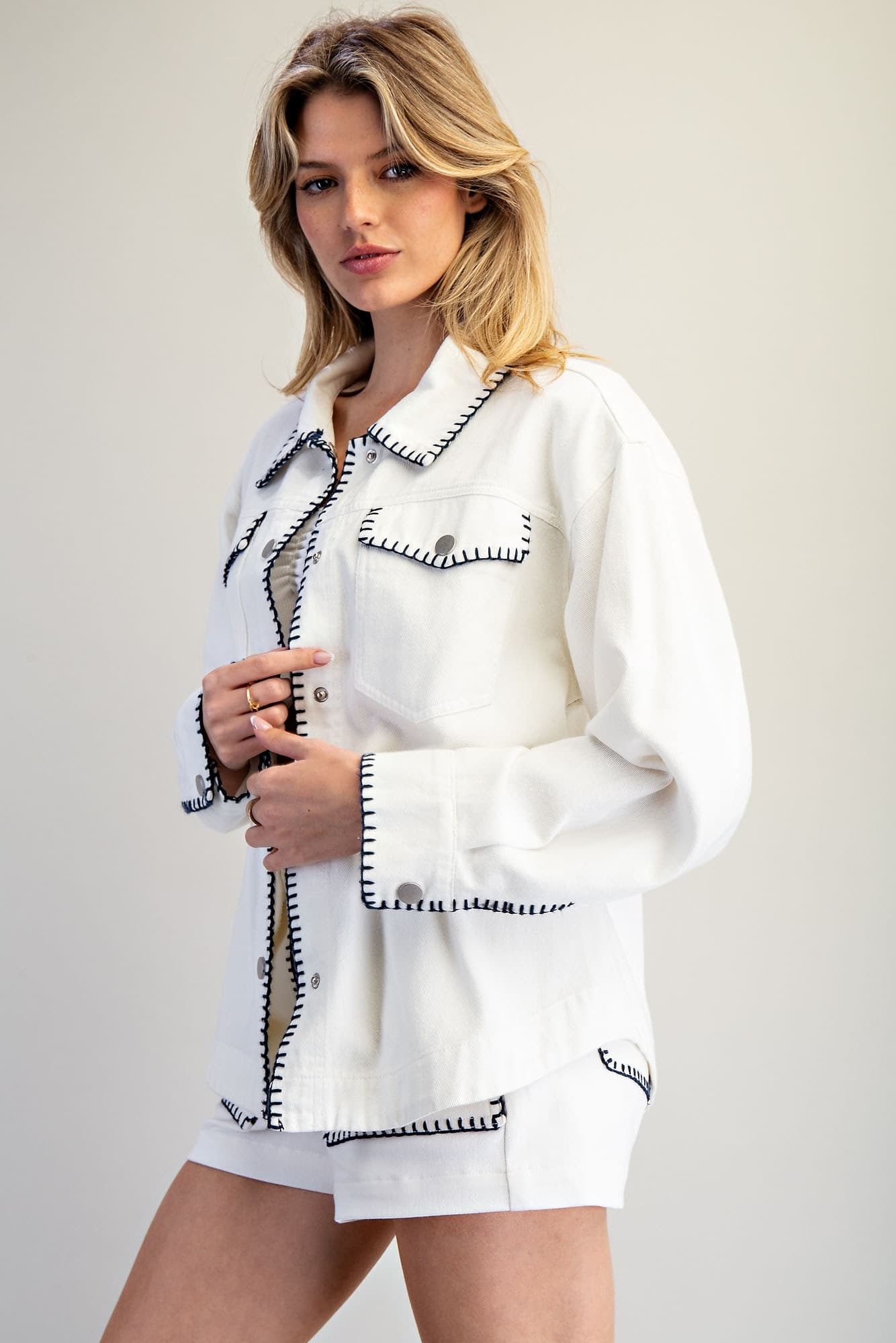 JH15490 - OFF WHITE