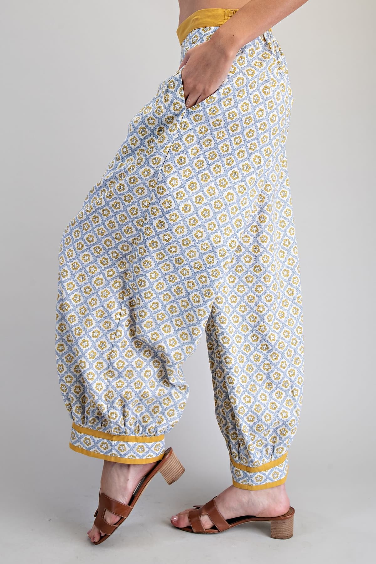 PH15297 - COASTAL MUSTARD