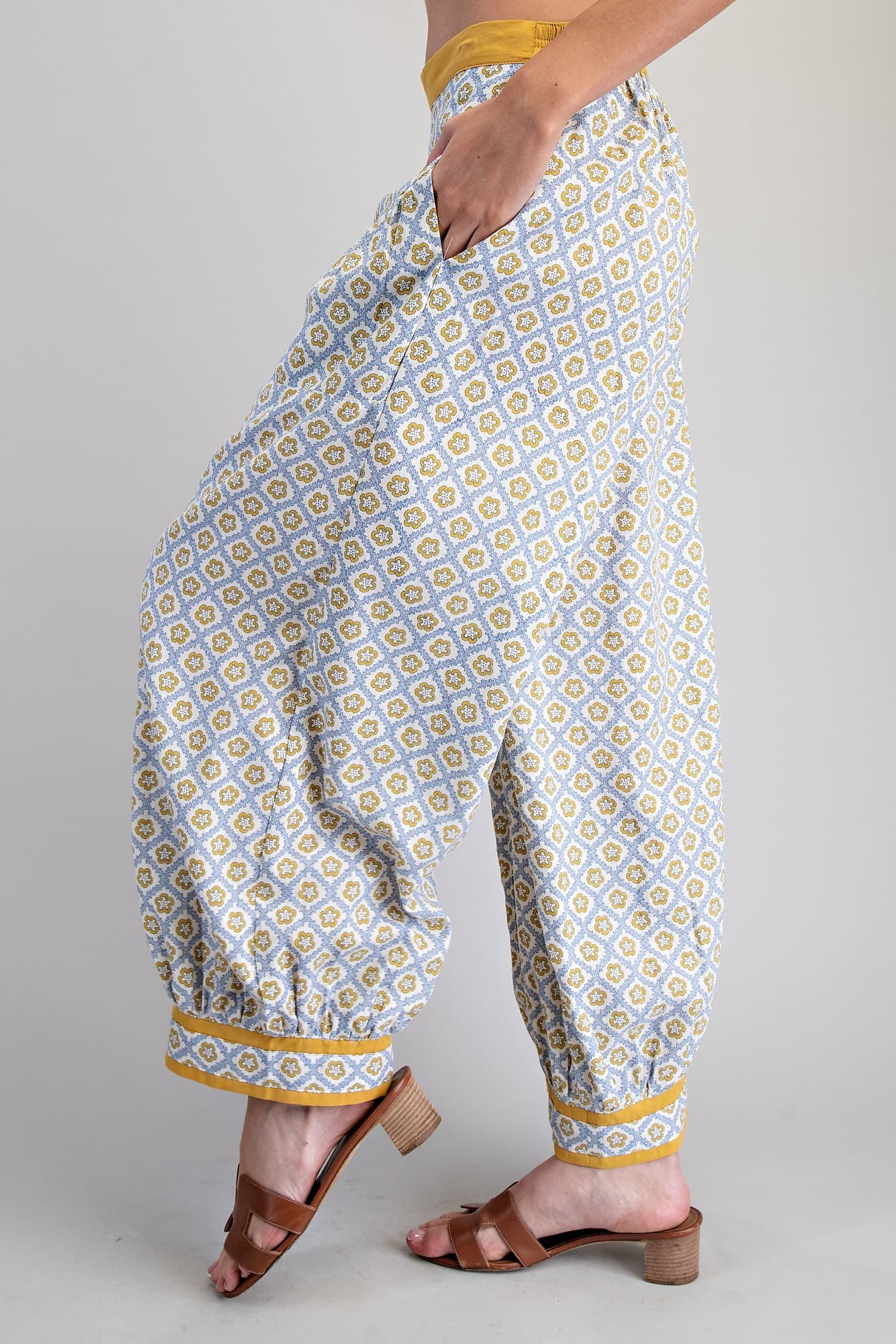 PH15297 - COASTAL MUSTARD