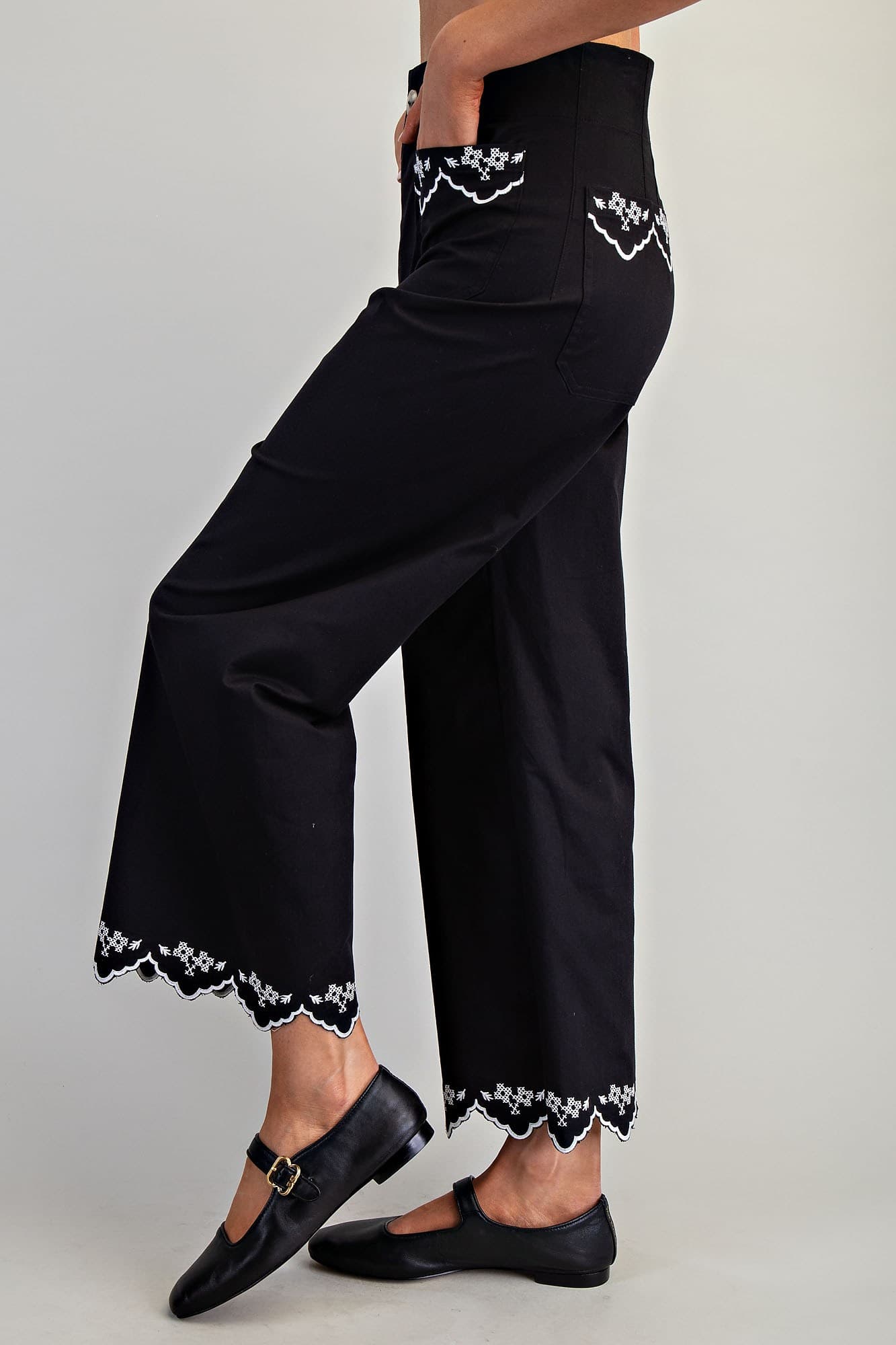 PH15529 - BLACK