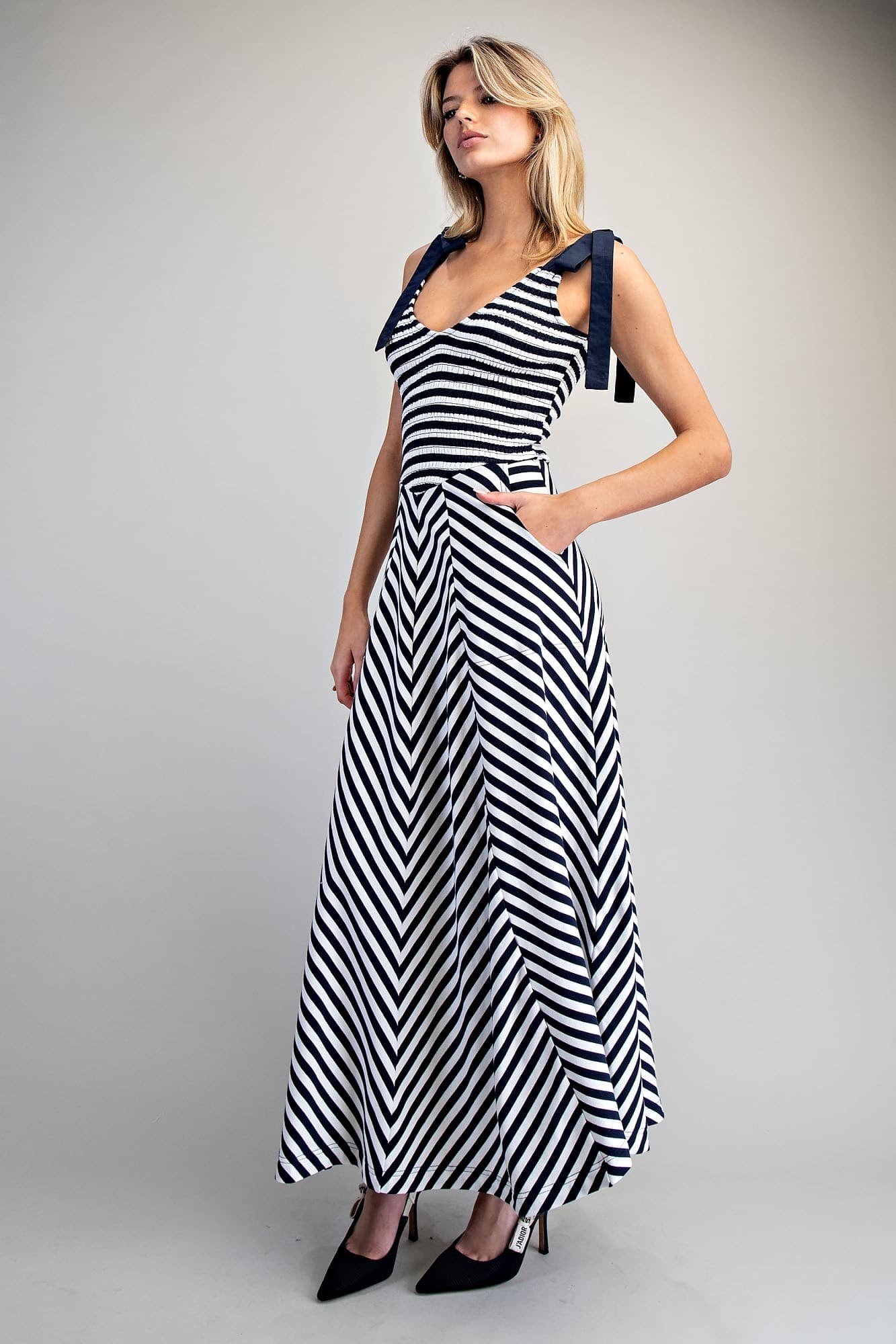 DK14894 - NAVY